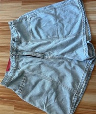 全新 7Star 橡筋腰短牛仔褲Brand new 7Star elastic waist denim shorts