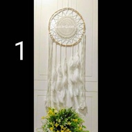 Dreamcatcher white flat