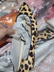 Tory Burch 豹紋平底鞋