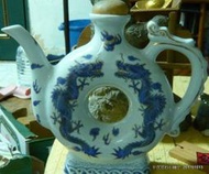 雙龍搶珠 空酒瓶 可當茶壺 擺設 馬祖酒廠出品 年代久遠