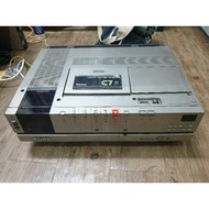 Vintage Sony SL-C7F vhs tape cassette Player, rosak