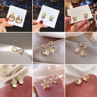 New Vintage Opal Stone Stud Earrings for Women Fashion Simulated Opal Studs Earrings