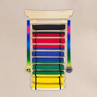 [mibum01uz] Karate Belt Display Stand, Martial Arts Belt Holder Made of Wood, for 10 Martial Arts Be