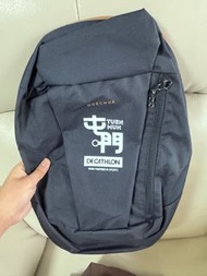 迪卡儂Quechua 🏃🏻‍♂️屯門店開幕黑色背包