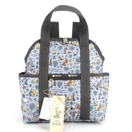 LeSportsac 與迪士尼聯名的「Classic Pooh」系列中的 Double Trouble Backpack 小熊維尼 手提兩用後 背包 媽媽包 雙肩包 背囊  行李箱 包