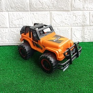 mainan mobil jeep rocky orange