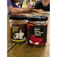 Feisty Chilli Oil With Garlic & Crunchy Licious Garlic Oil Combo