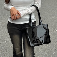 【CHANEL💃】 Chanel “so black” 全黑黑武士 肩背包 （專櫃18萬！）