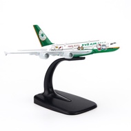 [HCM]Mô hình máy bay Eva Air Hello Kitty Green Airbus A380 16cm Everfly
