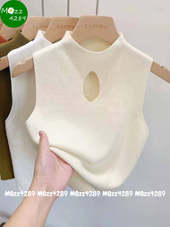 MQzz4289 💖New💖 เสื้อคอกลมแขนกุด ไหมพรม ผ้าเกรดดี รุ่นเว้า ส่งจากไทย Free Size