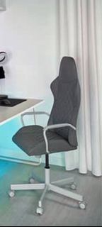 Ikea 灰色電腦椅