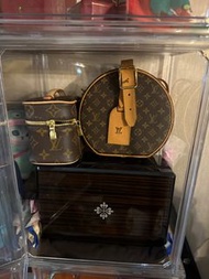 Louis Vuitton LV 圓餅包 硬包 手提包