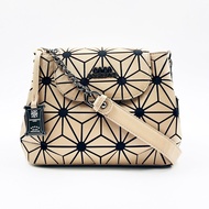 Coco london กระเป๋าถือ แฟชั่น สะพายไหล่ สะพายข้าง ทรงกล่อง กุญแจแบรนด์ สายโซ่ anna