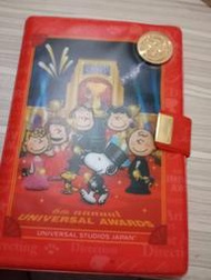  Snoopy  史奴比 環球影城收納金幣冊 內含收藏51幣  侏儸紀公園.芝麻街.KITTY.史奴比 史努比68精品1