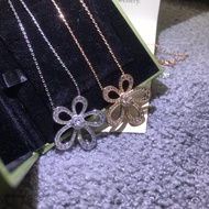 van fashionable Flowerlace pendant necklace cleef