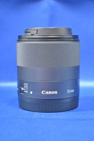 SOLD OUT) 新淨 Canon 32mm F1.4 EF-M M機用大光圈鏡頭 等效50mm M6 M50 M3 M10 M5 M200 M100