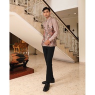 Young Official Arkadewi koko - Dove