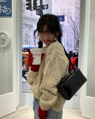 MNR945 Korean minority fever blogger wendy with STAND OIL square long handle shoulder bag