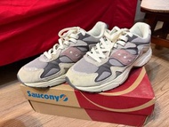 Saucony波鞋