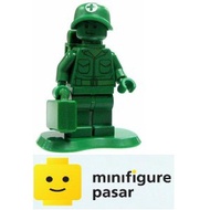 toy002 Lego Toy Story 7595 - Green Army Medic Minifigure w Backpack & Briefcase