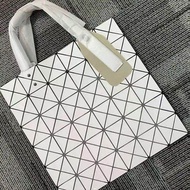 Issey Miyake Japanese six-grid shoulder bag 6-grid geometric rhombic tote bag net red hand-held shopping bag female