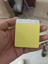 Remax 20W 磁吸無線充電行動電源