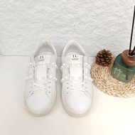 Valentino 華倫天奴 經典白色鉚釘鞋 40.5碼