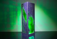 電路板 LED 燈 - 帶有現代科技設計的木製賽博朋克風格桌燈