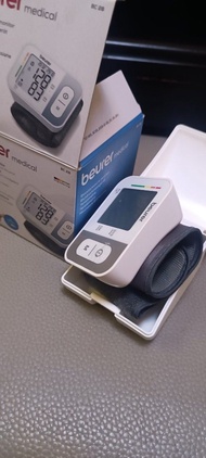 Beurer BC 28 手腕式血壓計