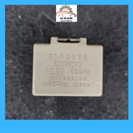 MYVI VIVA ALZA HILUX VIOS SIGNAL RELAY &FLASHER UNIT (8PIN) 81980-97202 (HALFCUT MADE IN JAPAN)