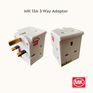 13A MK 3 Way Adaptor, 692 WHI