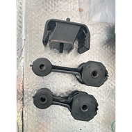 NISSAN SUNNY B11 130Y Engine Mounting New