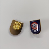 Collar Pin (UTHM) Universiti Tun Hussein Onn (UTHM) gold collar pin