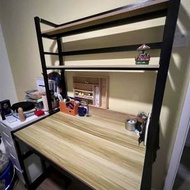 Computer desk 電腦桌 with shelf 書架 學習桌