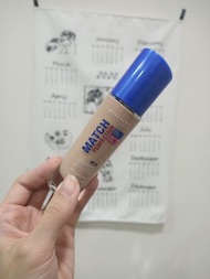 (近全新原價450)Rimmel藍蓋超完美吻肌保濕粉底液