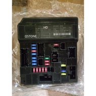 NISSAN NAVARA NP300 D23 -ORIGINAL CONTROLLER UNIT IPDM / MAIN FUSE BOX ASSY -284B7-4JW2B