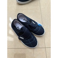 Men's gym shoes