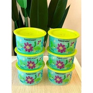 TUPPERWARE ONE TOUCH