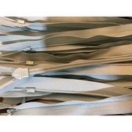 INVISIBLE / MAGIC ZIPPER