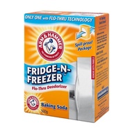 Arm & Hammer Fridge-N-Freezer Baking Soda 14oz (396.8g) 14oz (396.8g) 14oz (396.8g)