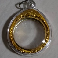 กรอบจี้สำหรับใส่เหรียญ 1 บาทครุฑ ปี 2517