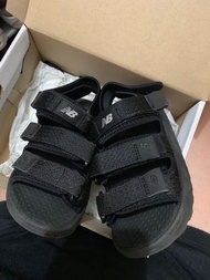 黑色New Balance 小童涼鞋
