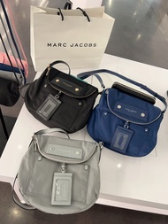 🇺🇸 ✈️直送⛔截單日: 4月27日 18:00❤️‍🔥🇺🇸 美國直送 MARC JACOBS NATASHA MINI NYLON CROSSBODY ( 附證件套 )