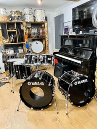 Yamaha Black Complete Drum set