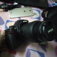 Nikon D5000