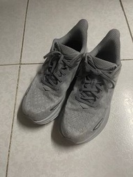 Hoka Clifton 9