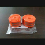 Rim Rim Tape Strummer 27.5 contains 2 pcs