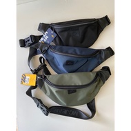 Mc Jeans Authentic 1 Waist Bag Chest There Are 3 Black Navy Green Label 1 The Has 2 Compartments.