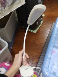 USB枱燈 (可夾）