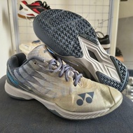 Yonex aerus z3